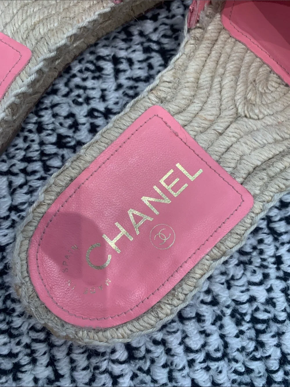 CHANEL Pink Quilted Espadrille Slide with Gold Chain. Size 36